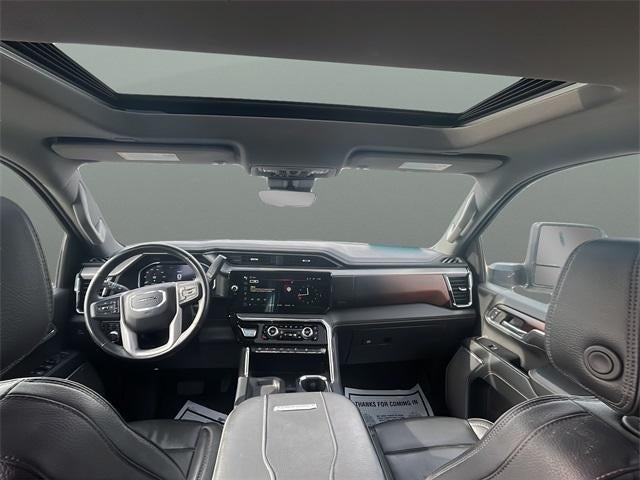 2024 GMC Sierra 3500HD Crew Cab Standard Box 4-Wheel Drive Denali