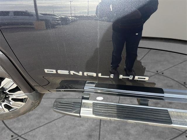 2024 GMC Sierra 3500HD Crew Cab Standard Box 4-Wheel Drive Denali