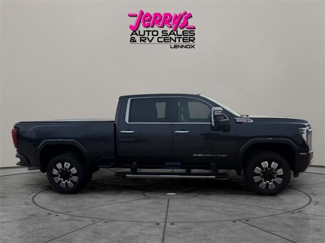 2024 GMC Sierra 3500HD Crew Cab Standard Box 4-Wheel Drive Denali