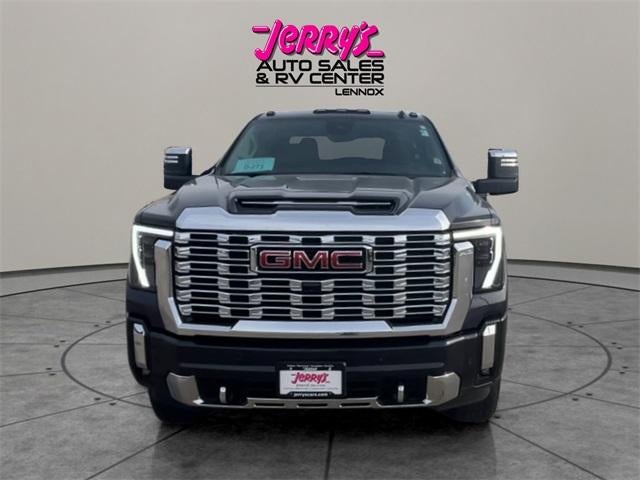 2024 GMC Sierra 3500HD Crew Cab Standard Box 4-Wheel Drive Denali