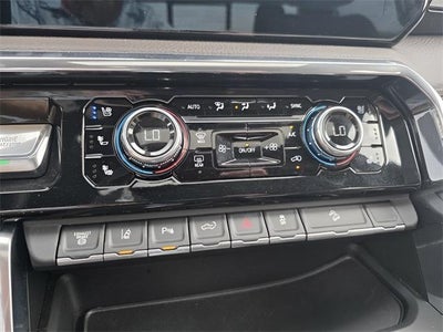 2024 GMC Sierra 3500HD Crew Cab Standard Box 4-Wheel Drive Denali