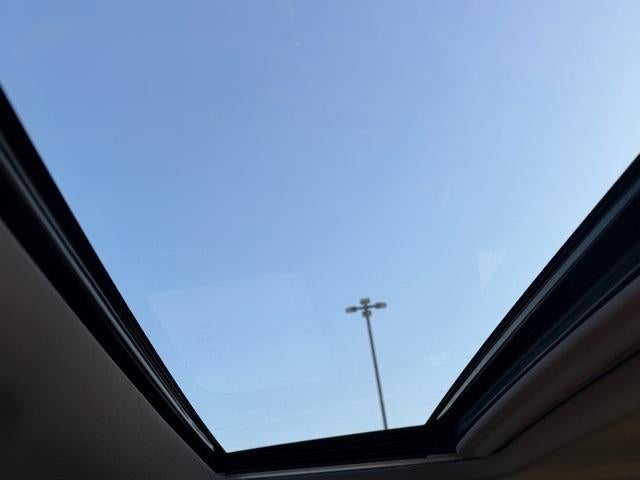 2024 GMC Sierra 3500HD Crew Cab Long Box 4-Wheel Drive Denali