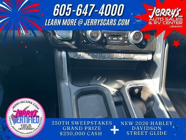 2024 GMC Sierra 3500HD Crew Cab Long Box 4-Wheel Drive Denali