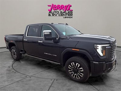 2024 GMC Sierra 2500 HD Crew Cab Standard Box 4-Wheel Drive Denali Ultimate