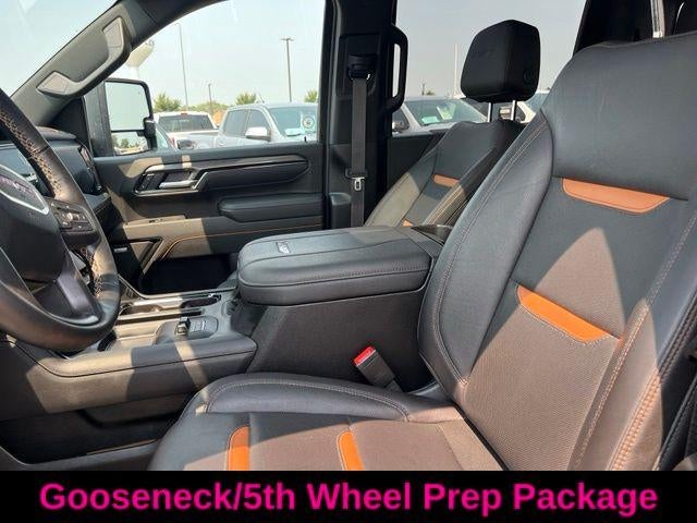 2026 GMC Sierra 2500 HD Crew Cab Standard Box 4-Wheel Drive AT4