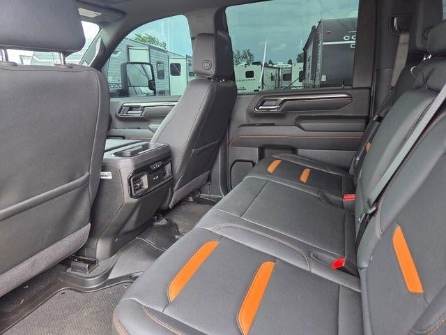 2025 GMC Sierra 2500 HD Crew Cab Standard Box 4-Wheel Drive AT4
