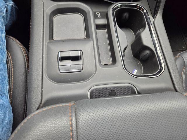 2025 GMC Sierra 2500 HD Crew Cab Standard Box 4-Wheel Drive AT4