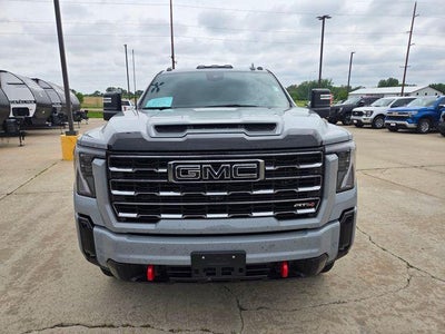 2025 GMC Sierra 2500 HD Crew Cab Standard Box 4-Wheel Drive AT4