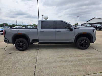 2025 GMC Sierra 2500 HD Crew Cab Standard Box 4-Wheel Drive AT4