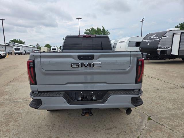 2025 GMC Sierra 2500 HD Crew Cab Standard Box 4-Wheel Drive AT4