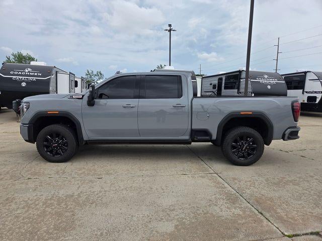 2025 GMC Sierra 2500 HD Crew Cab Standard Box 4-Wheel Drive AT4