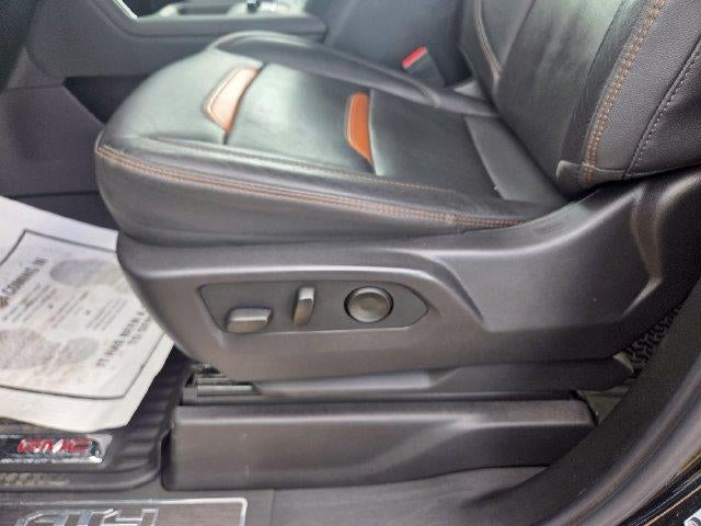 2025 GMC Sierra 2500 HD Crew Cab Standard Box 4-Wheel Drive AT4