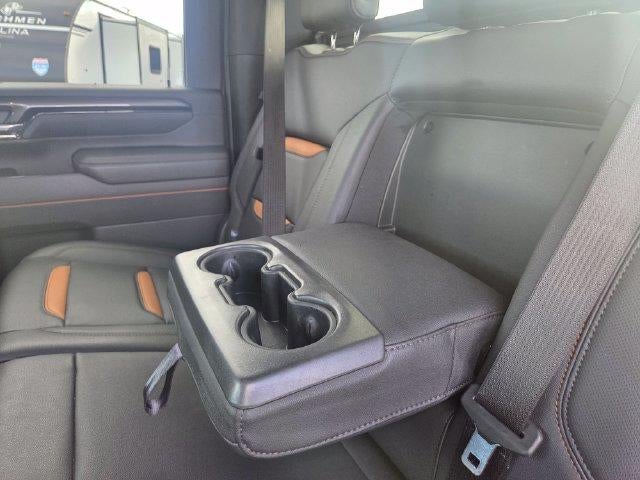 2025 GMC Sierra 2500 HD Crew Cab Standard Box 4-Wheel Drive AT4