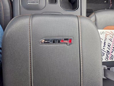 2025 GMC Sierra 2500 HD Crew Cab Standard Box 4-Wheel Drive AT4