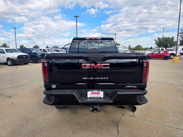 2025 GMC Sierra 2500 HD Crew Cab Standard Box 4-Wheel Drive AT4