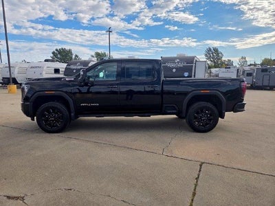2025 GMC Sierra 2500 HD Crew Cab Standard Box 4-Wheel Drive AT4