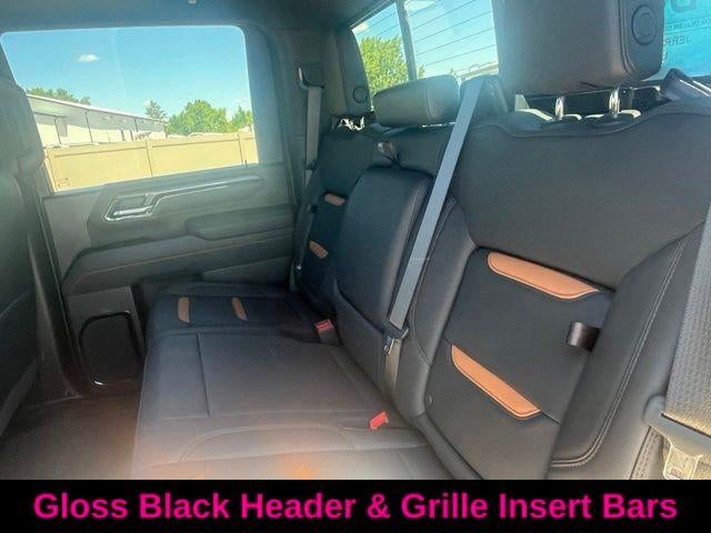 2025 GMC Sierra 3500HD Crew Cab Standard Box 4-Wheel Drive AT4
