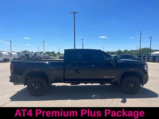 2025 GMC Sierra 3500HD Crew Cab Standard Box 4-Wheel Drive AT4