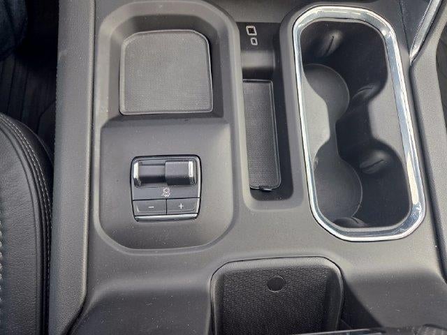 2025 GMC Sierra 3500HD Crew Cab Standard Box 4-Wheel Drive Denali