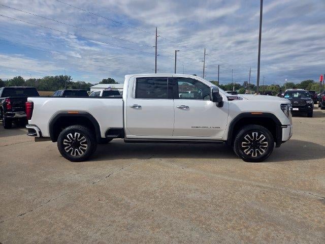 2025 GMC Sierra 3500HD Crew Cab Standard Box 4-Wheel Drive Denali