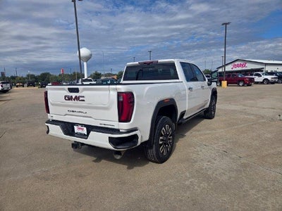 2025 GMC Sierra 3500HD Crew Cab Standard Box 4-Wheel Drive Denali