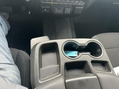 2022 GMC Sierra 2500 HD Double Cab Standard Box 4-Wheel Drive SLE