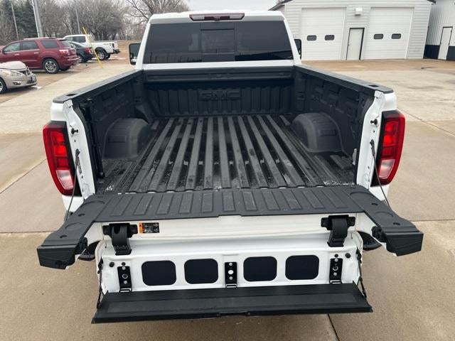 2022 GMC Sierra 2500 HD Double Cab Standard Box 4-Wheel Drive SLE