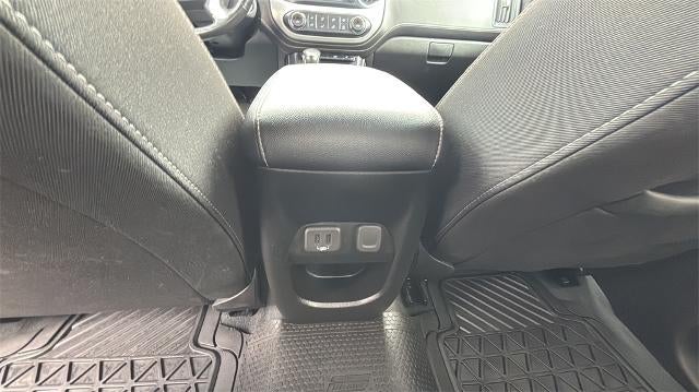 2022 GMC Canyon Crew Cab Short Box 4-Wheel Drive Elevation