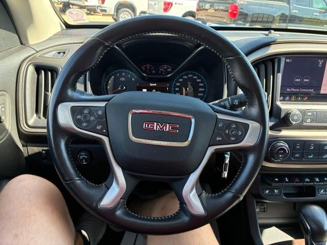 2022 GMC Canyon Crew Cab Short Box 4-Wheel Drive Denali