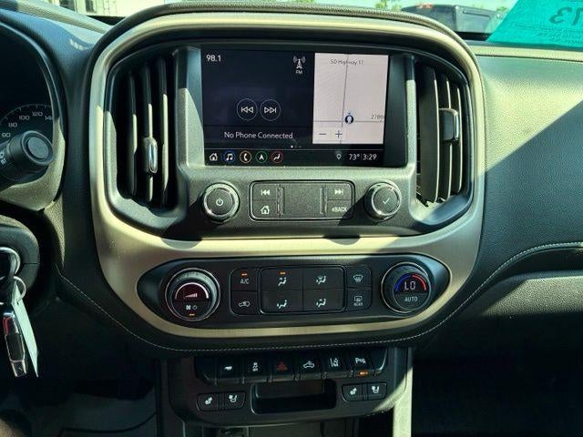 2022 GMC Canyon Crew Cab Short Box 4-Wheel Drive Denali