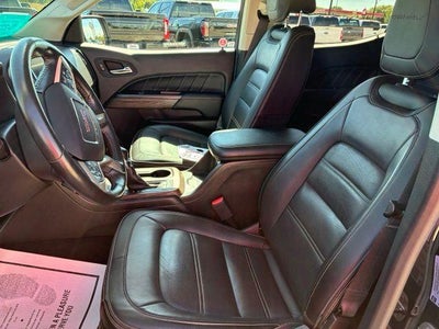 2022 GMC Canyon Crew Cab Short Box 4-Wheel Drive Denali