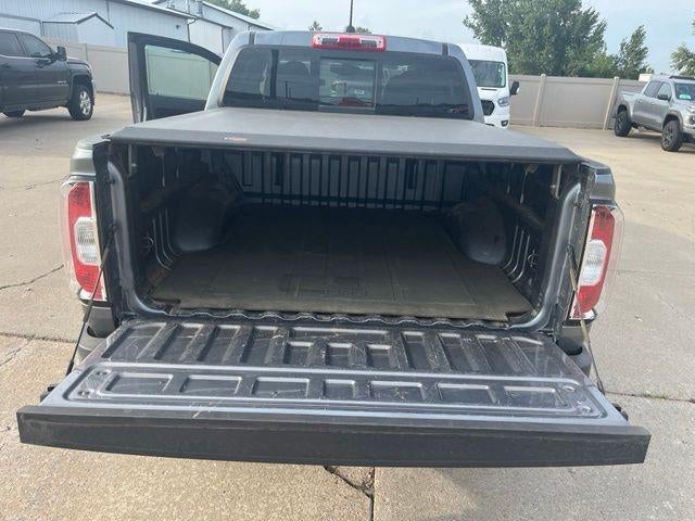 2021 GMC Canyon Crew Cab Short Box 4-Wheel Drive AT4 w/Cloth