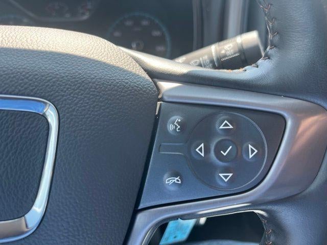 2021 GMC Canyon Crew Cab Short Box 4-Wheel Drive AT4 w/Cloth