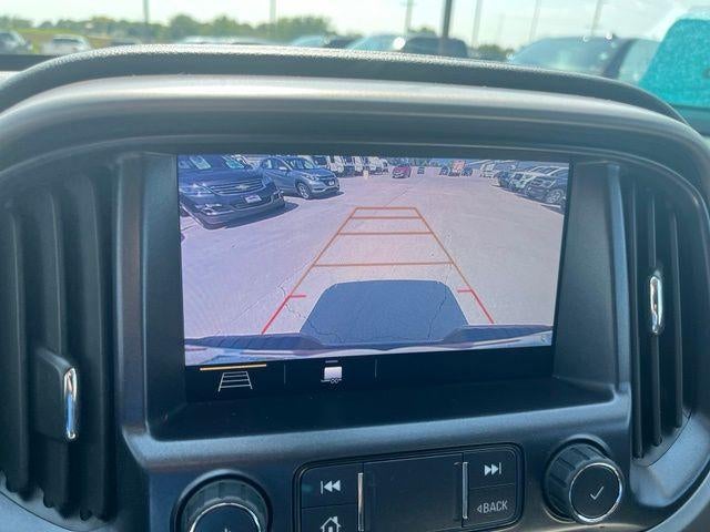 2021 GMC Canyon Crew Cab Short Box 4-Wheel Drive AT4 w/Cloth