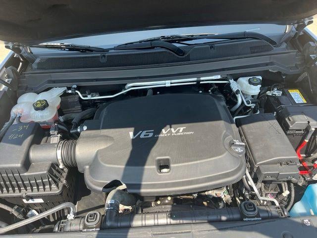 2021 GMC Canyon Crew Cab Short Box 4-Wheel Drive AT4 w/Cloth