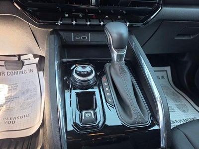 2025 GMC Canyon Crew Cab Short Box 4-Wheel Drive Elevation