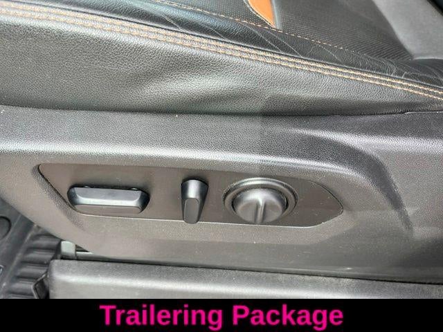 2021 GMC Sierra 1500 Crew Cab Short Box 4-Wheel Drive AT4