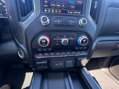 2020 GMC Sierra 1500 Crew Cab Short Box 4-Wheel Drive Denali