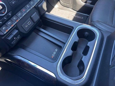 2020 GMC Sierra 1500 Crew Cab Short Box 4-Wheel Drive Denali