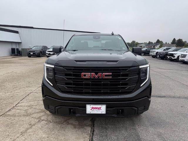 2024 GMC Sierra 1500 Crew Cab Short Box 4-Wheel Drive Pro