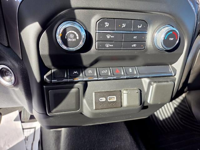 2024 GMC Sierra 1500 Crew Cab Short Box 4-Wheel Drive Pro