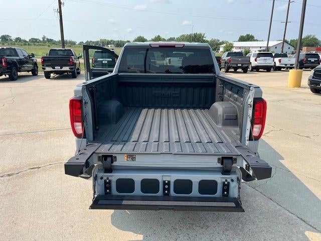 2025 GMC Sierra 1500 Crew Cab Short Box 4-Wheel Drive SLE