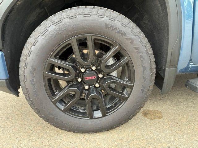 2026 GMC Sierra 1500 Crew Cab Short Box 4-Wheel Drive Elevation 3SB