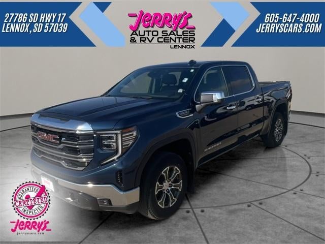 2022 GMC Sierra 1500 Crew Cab Short Box 4-Wheel Drive SLT