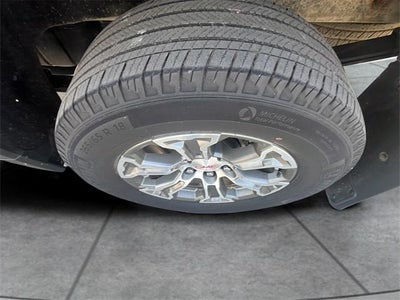 2022 GMC Sierra 1500 Crew Cab Short Box 4-Wheel Drive SLT