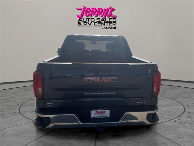 2022 GMC Sierra 1500 Crew Cab Short Box 4-Wheel Drive SLT