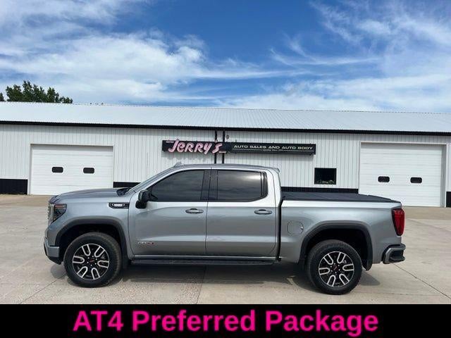 2023 GMC Sierra 1500 Crew Cab Short Box 4-Wheel Drive AT4