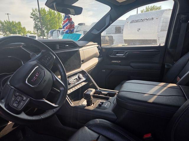 2023 GMC Sierra 1500 Crew Cab Short Box 4-Wheel Drive AT4