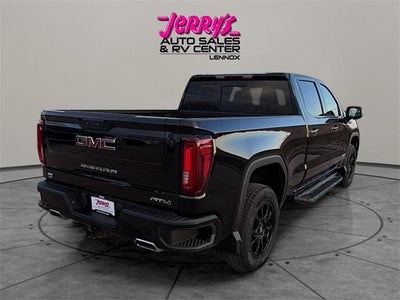 2023 GMC Sierra 1500 Crew Cab Standard Box 4-Wheel Drive AT4
