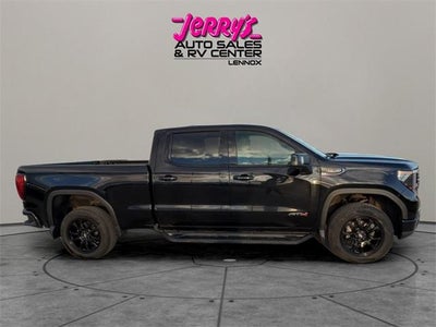 2023 GMC Sierra 1500 Crew Cab Standard Box 4-Wheel Drive AT4